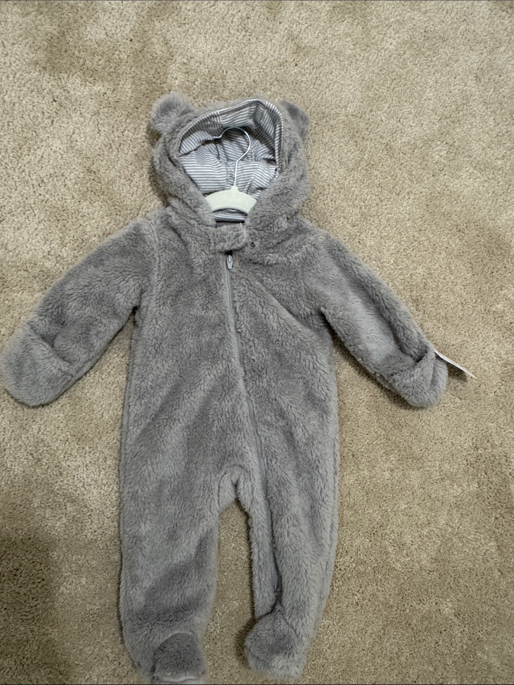 NWT Carter’s Baby Cozy Gray Plush Bear Hooded One-Piece Bunting